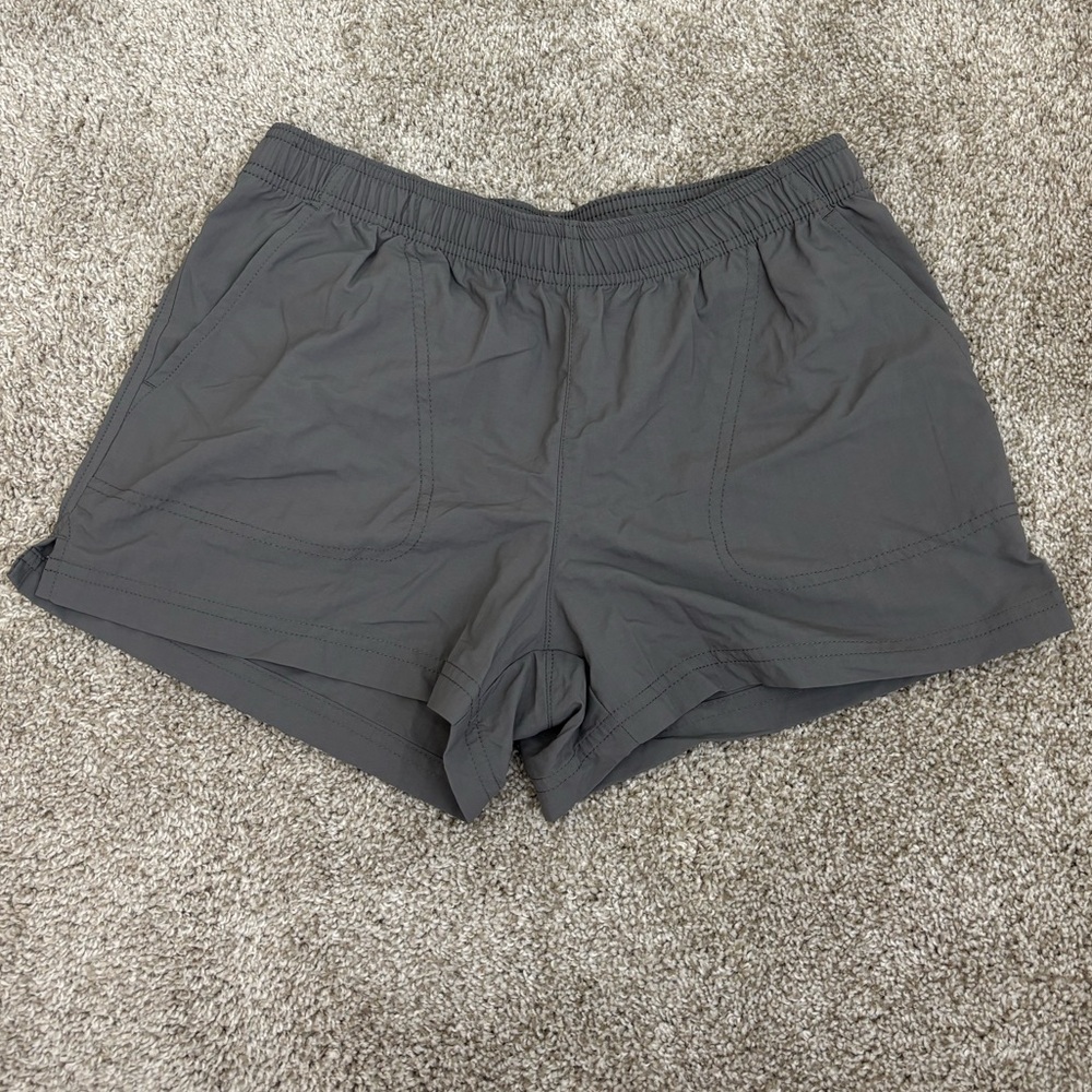 NWOT Columbia Women's Athletic Gray Shorts